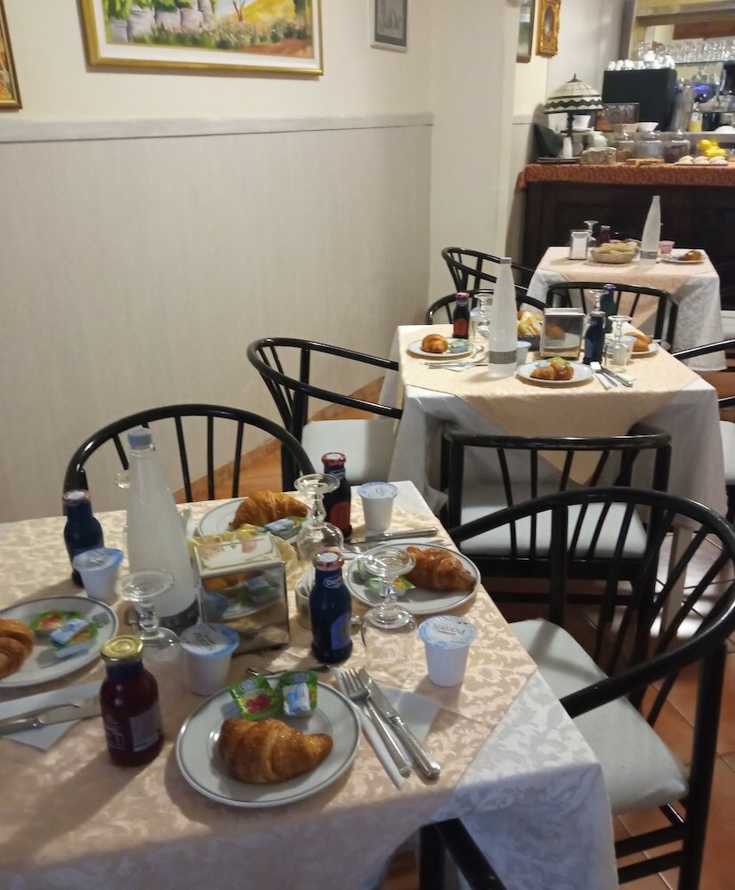 Фото Hotel Edelweiss