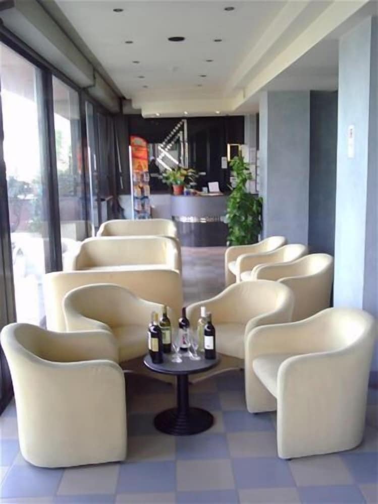 Фото Hotel Melita