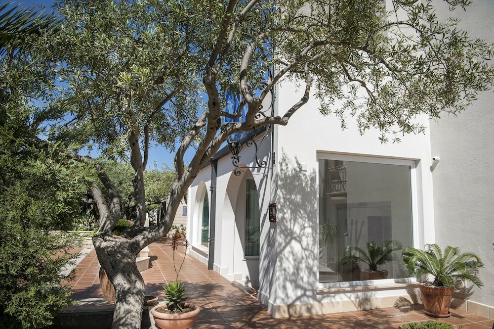 Фото Hotel Baia Del Capitano