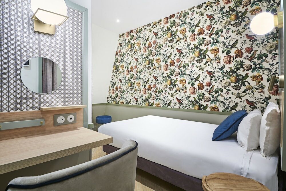 Фото Hotel Cervantes by Happyculture