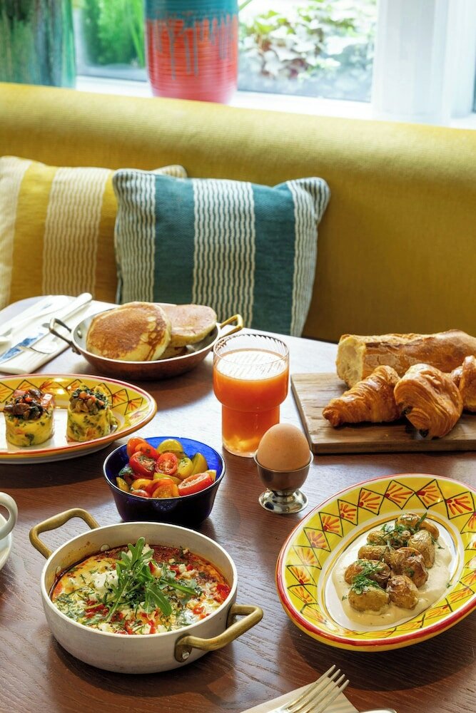 Фото Renaissance Paris Vendome Hotel