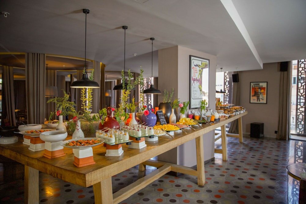 Фото Radisson Blu Hotel, Marrakech Carre Eden