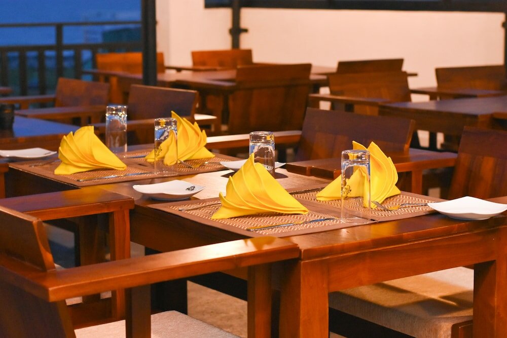 Фото Asian Grand Hotel