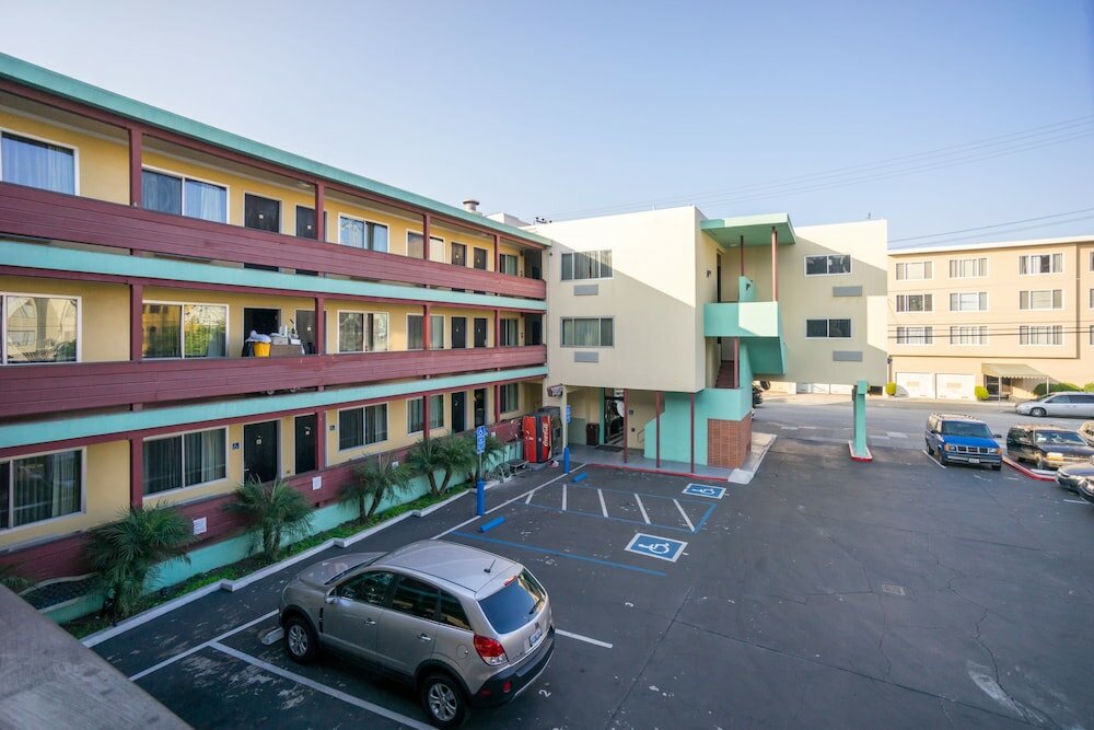 Фото Motel Capri