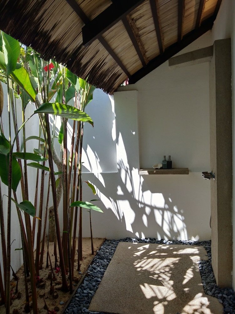 Фото Villa Kalachuchi B&b