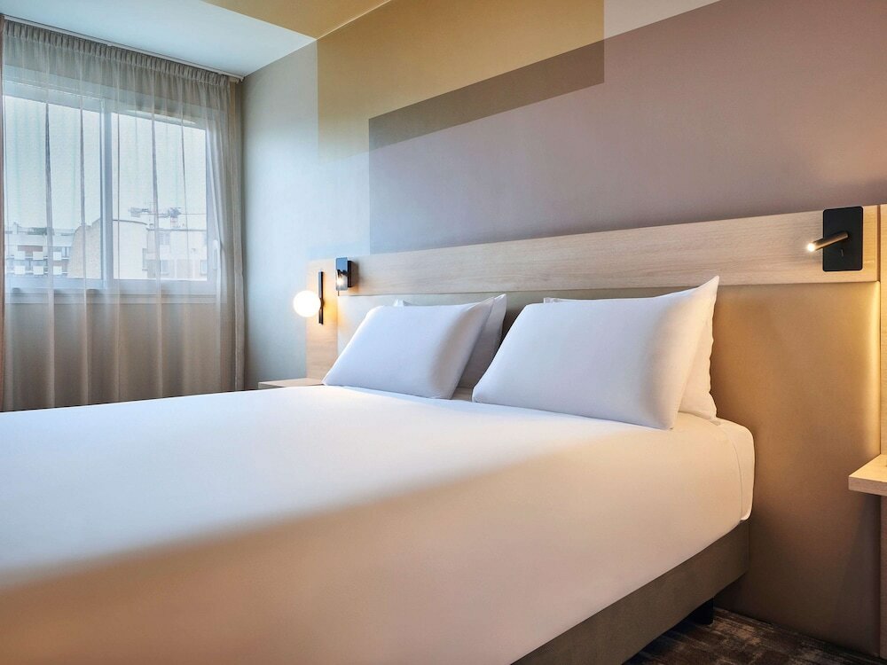 Фото Hotel Mercure Paris 15 Porte de Versailles