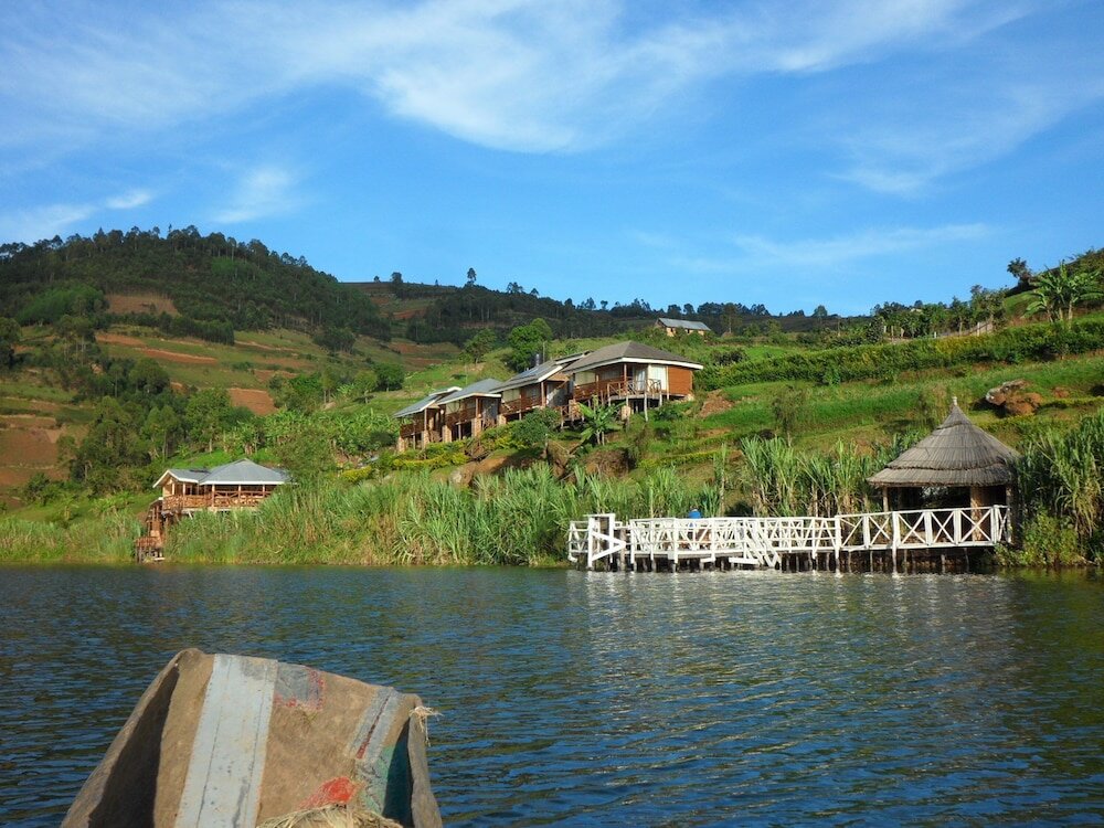 Фото Lake Bunyonyi Rock Resort