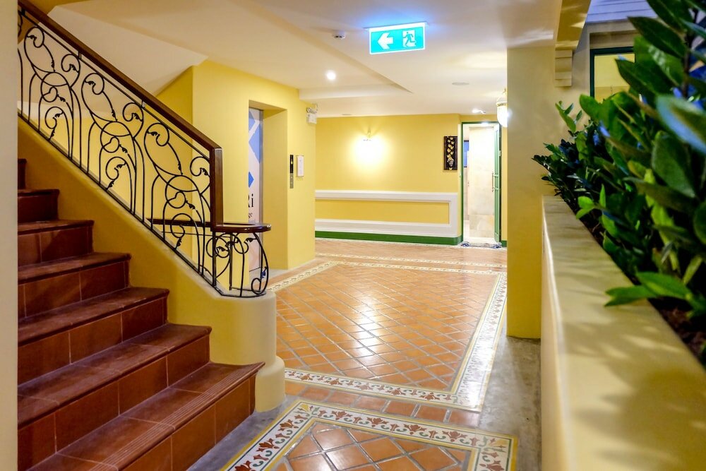 Фото Siri Heritage Bangkok Hotel