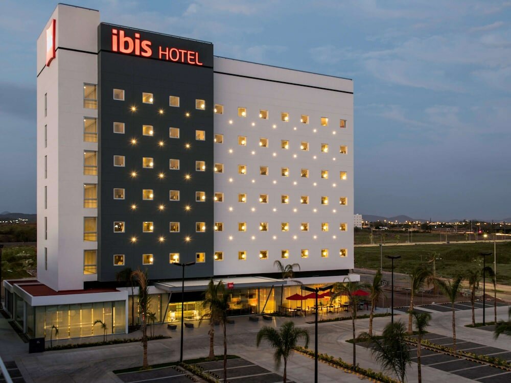 Фото Ibis Mazatlán Marina