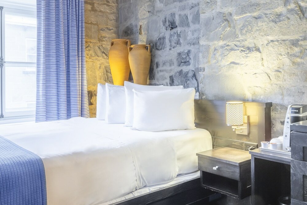 Фото Hotel Louisbourg