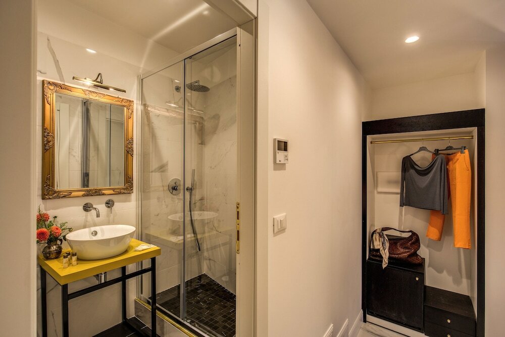 Фото Little Queen Pantheon Residence