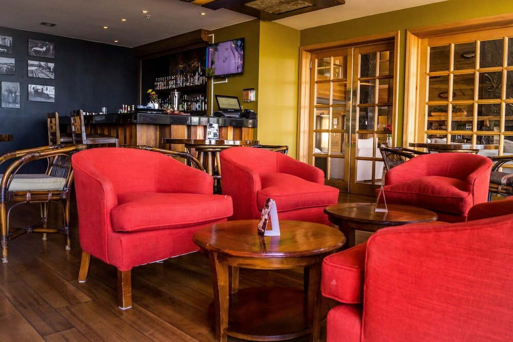Фото Hotel Cumbres Puerto Varas