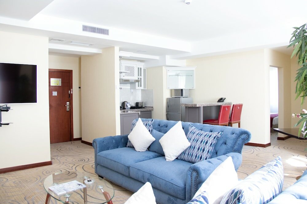 Фото Kempinski Hotel Khan Palace