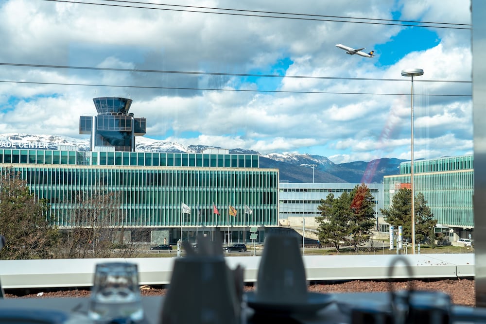 Фото Nash Pratik Hotel