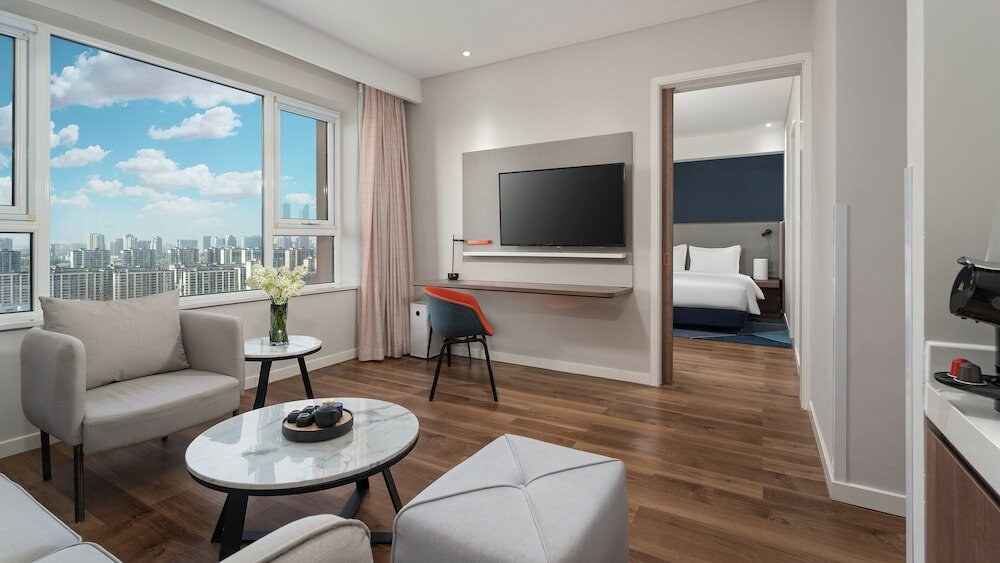 Фото Holiday Inn Express Yinchuan Downtown