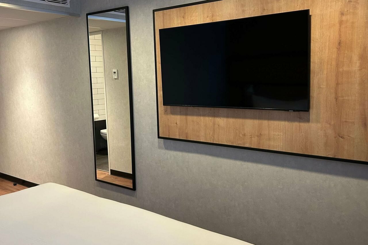 Фото Kyriad Paris Nord Porte de Saint Ouen