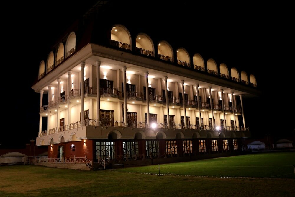 Фото Отель Aurangabad Gymkhana Club