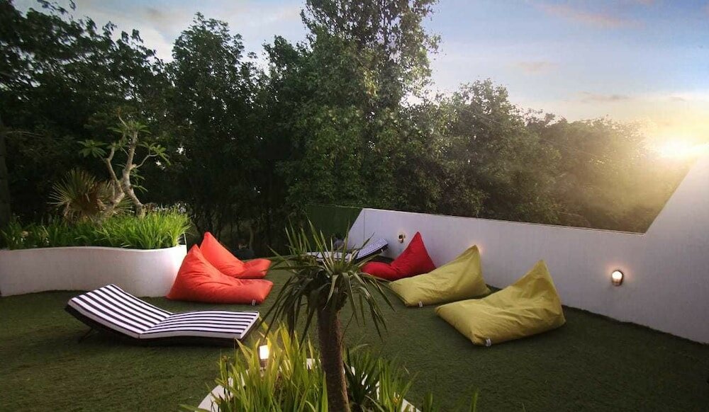 Фото One South Boutique Villa