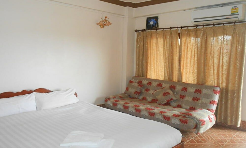 Фото Vanhmaly Hotel