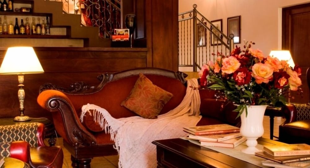 Фото Alveston Manor