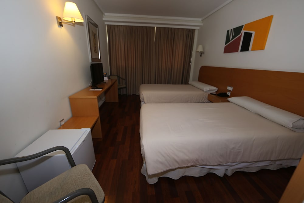 Фото Hotel Universidad