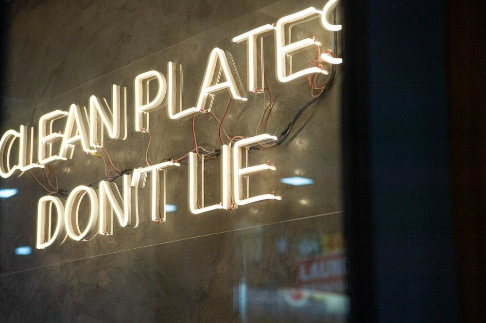 Фото Sureena Hotel