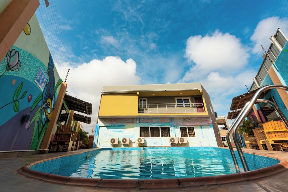 Фото отеля 2