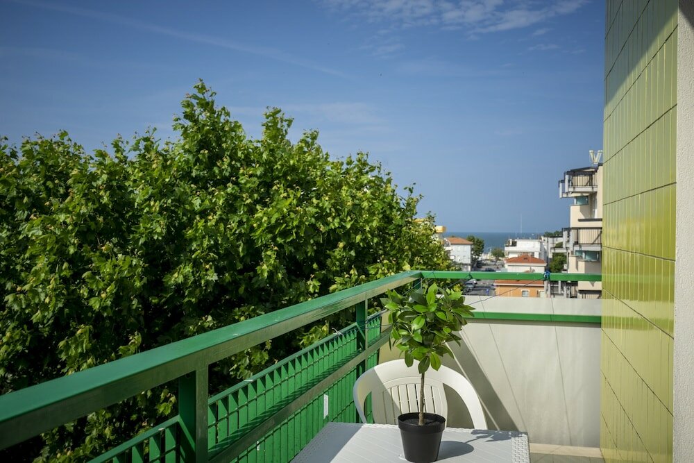 Фото Hotel Mamy
