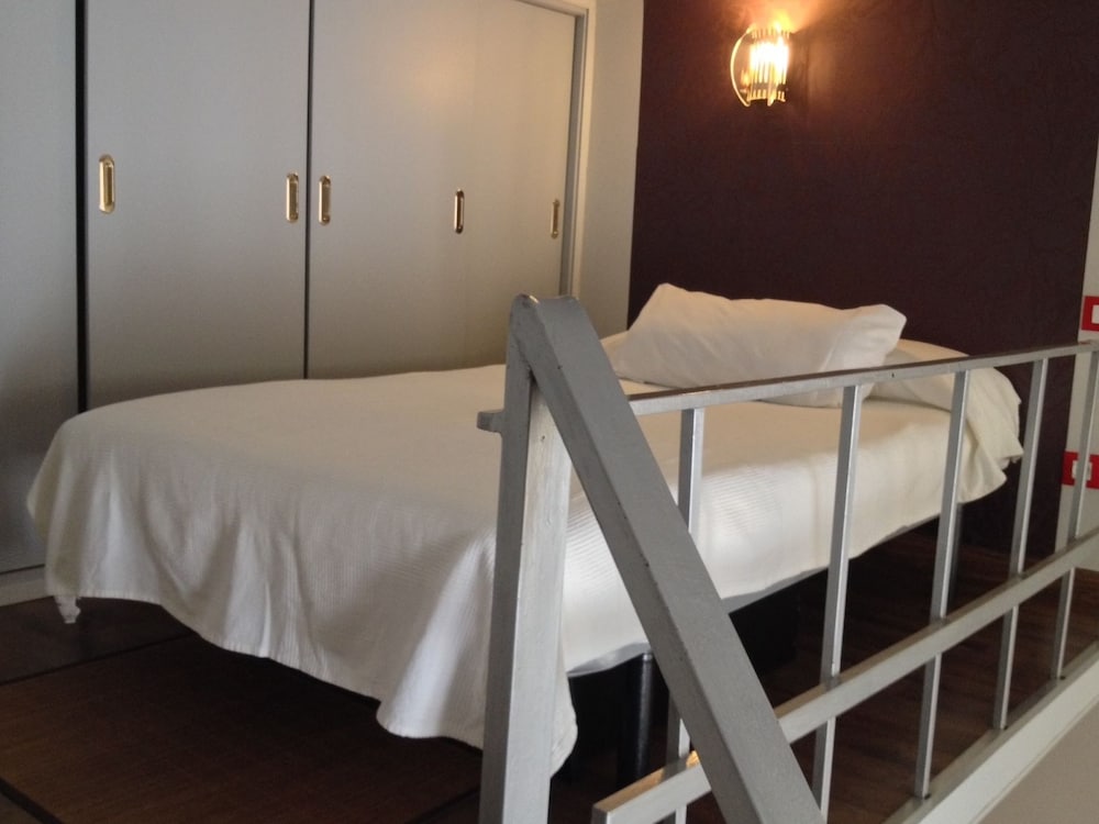 Фото Hostal Pizarro