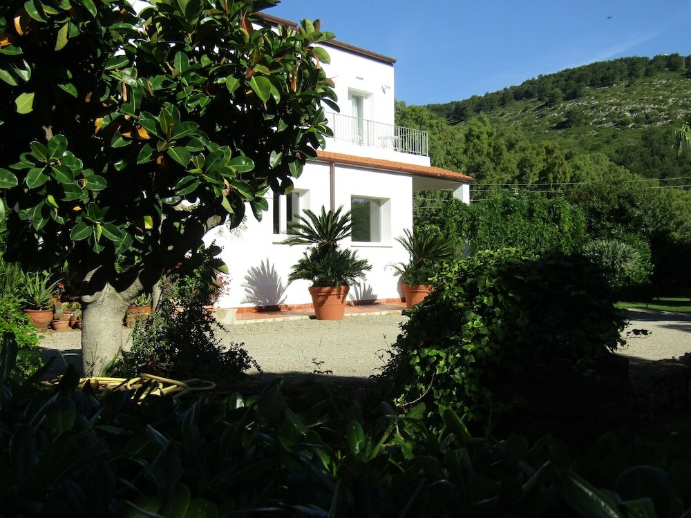 Фото Arenosu a pochi Km dalle spiagge