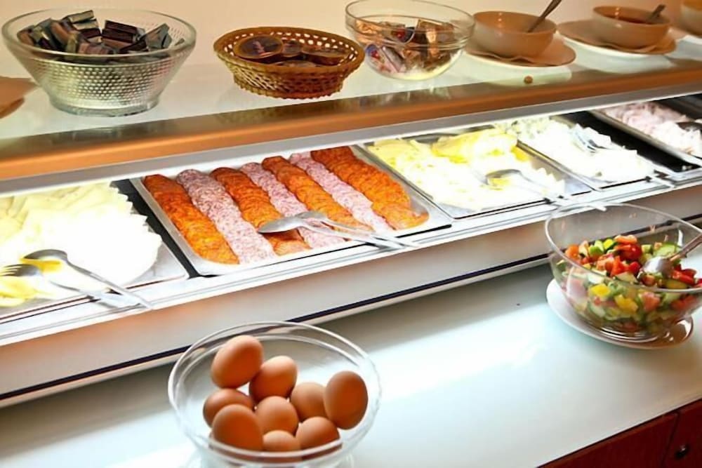 Фото Central Hotel Prague