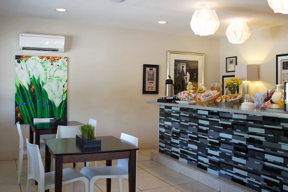 Фото Sole Inn and Suites