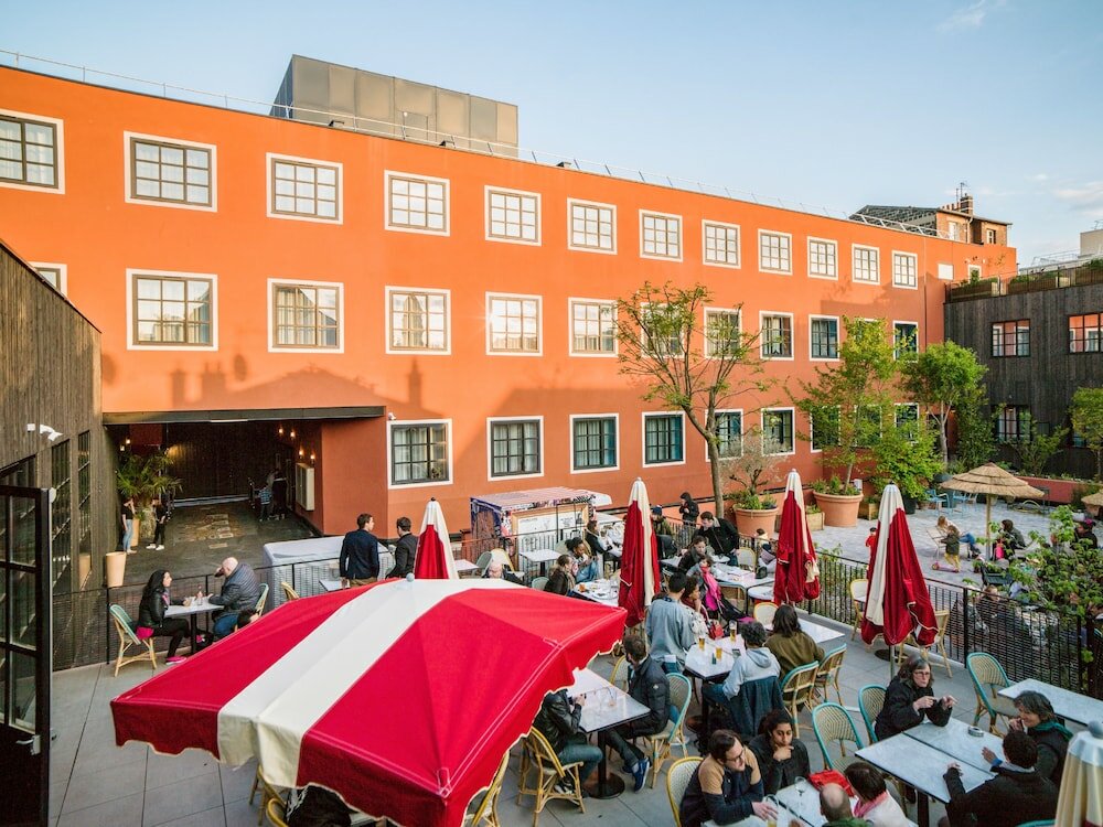 Фото Mob Paris Les Pouches