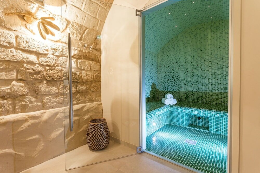 Фото Hotel Bonsoir Madame