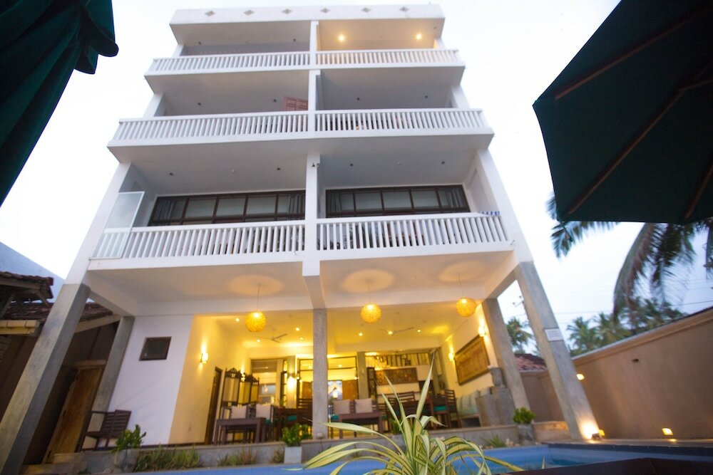 Фото Sea World Boutique Hotel