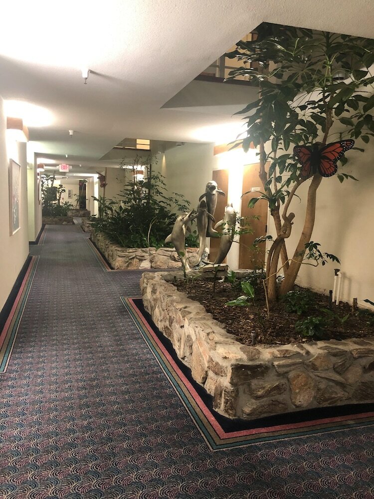 Фото Monarch Resort