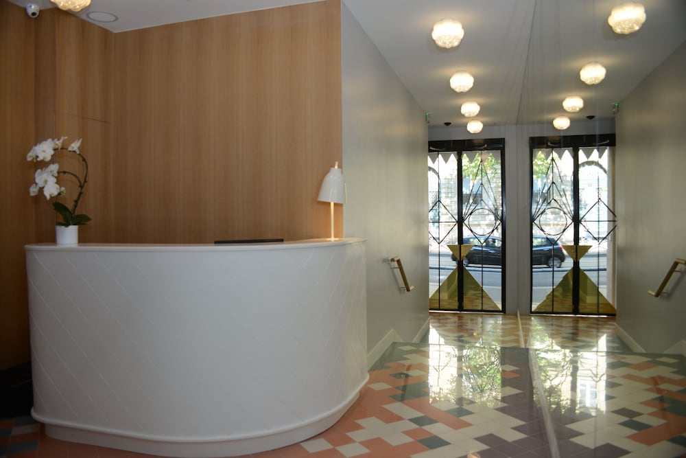 Фото Le Lapin Blanc