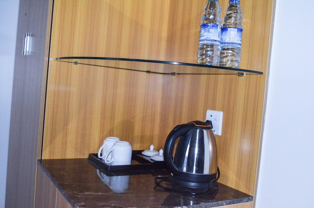 Фото Chinese Business Hotel