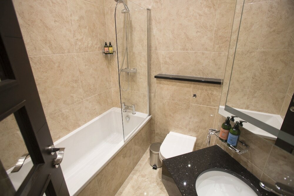 Фото Lansbury Heritage Hotel