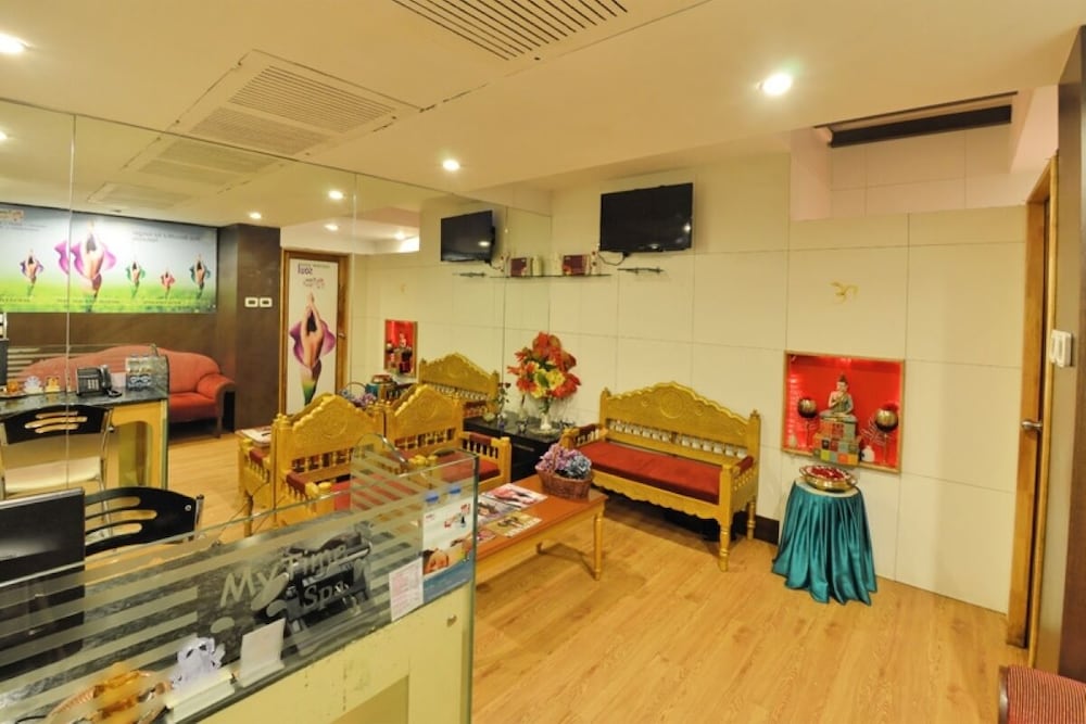 Фото Ambica Empire