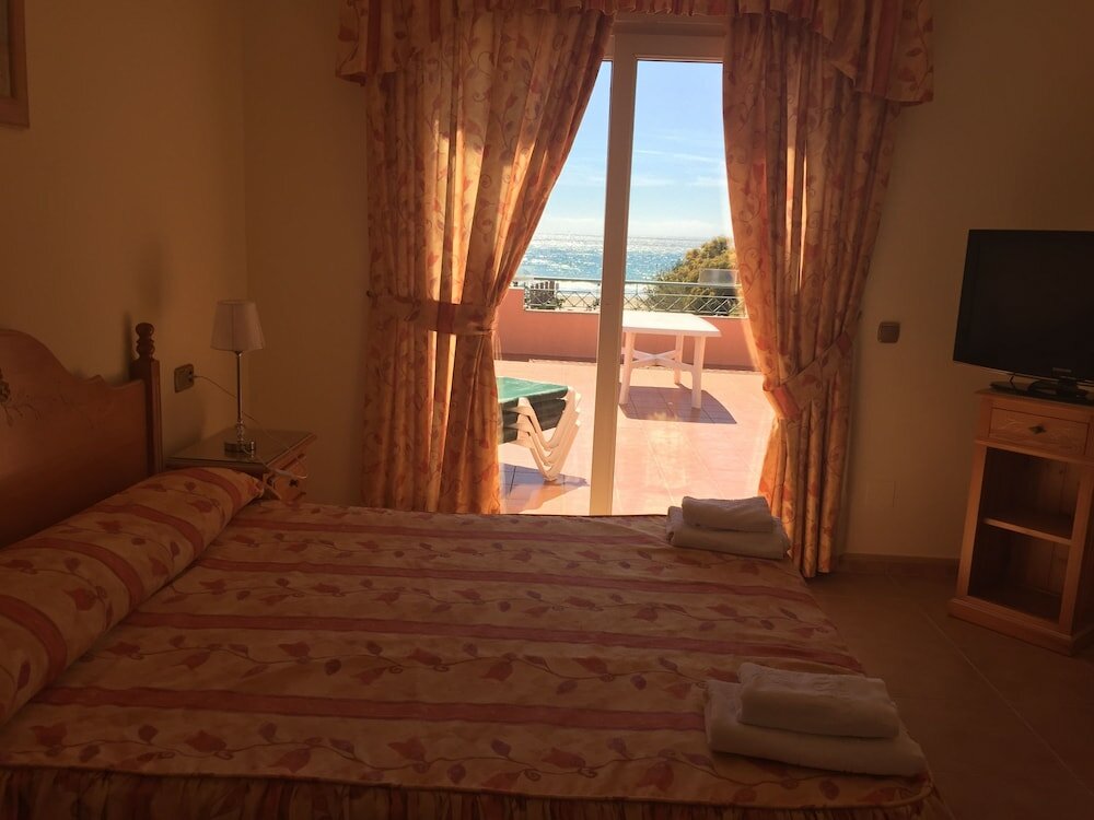 Фото Marbella Beach Resort at Club Playa Real