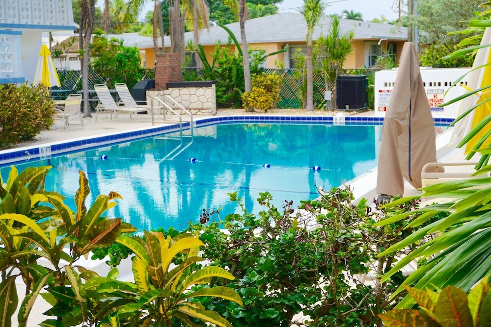 Фото Club Lux Resort by the Beach