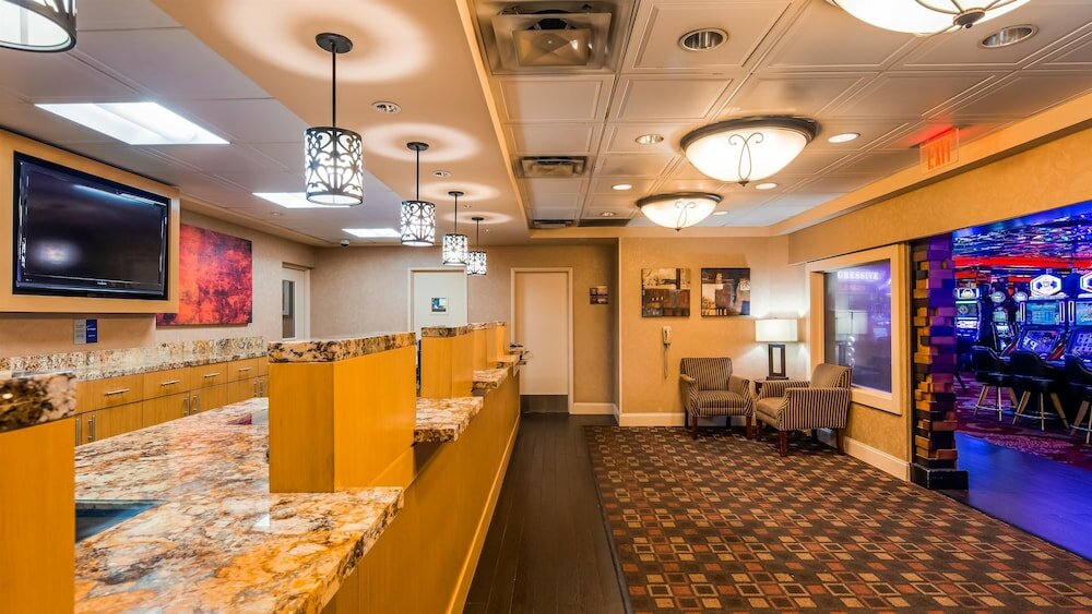 Фото Best Western Plus Casino Royale - Center Strip