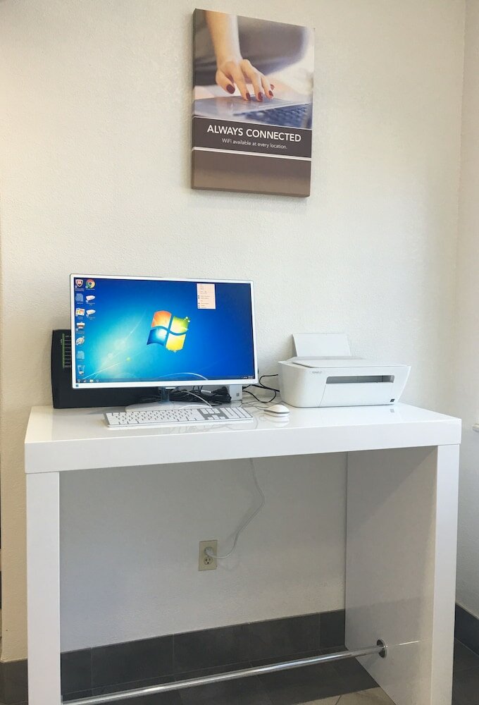 Фото Motel 6 Dixon, Ca