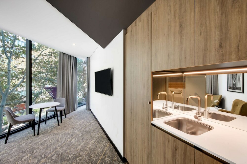 Фото Vibe Hotel North Sydney