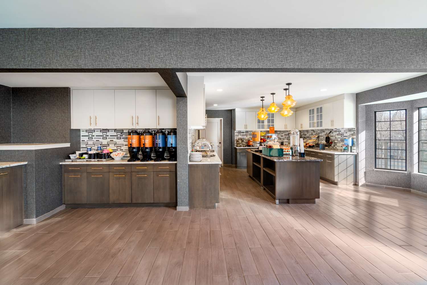 Фото Homewood Suites by Hilton Eatontown