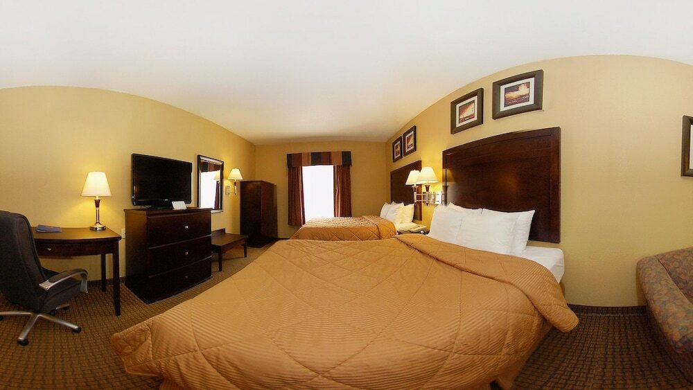 Фото Quality Inn & Suites Lafayette