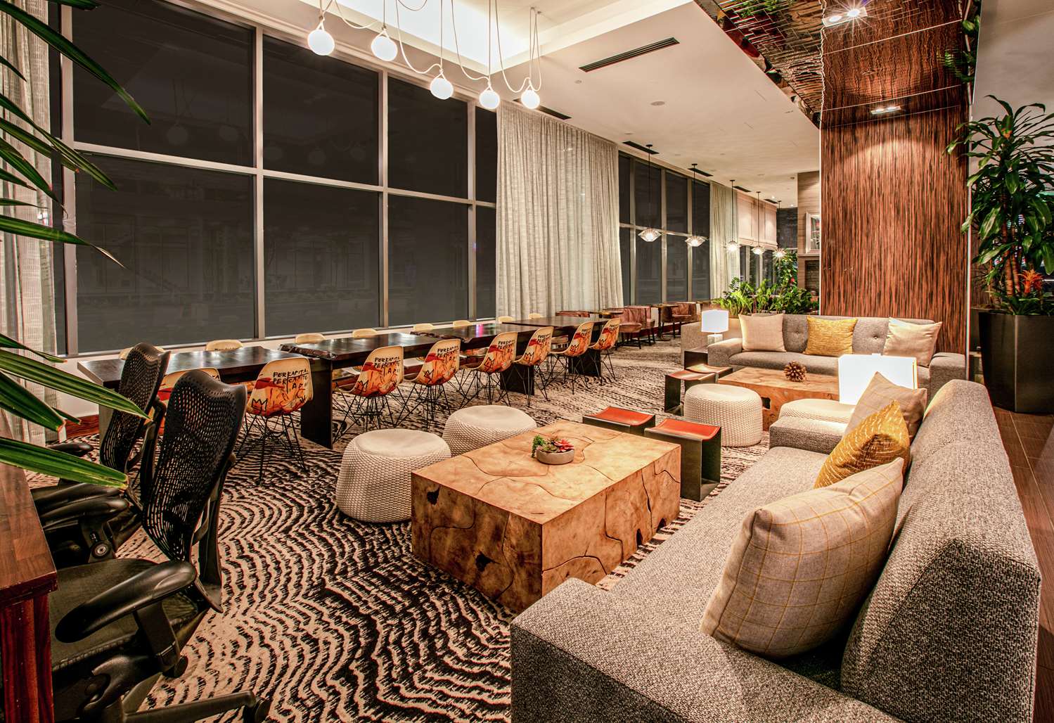 Фото Hilton Garden Inn Seattle Downtown