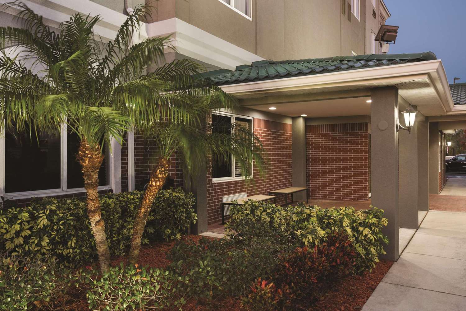 Фото Country Inn & Suites by Radisson, St. Petersburg - Clearwater, Fl