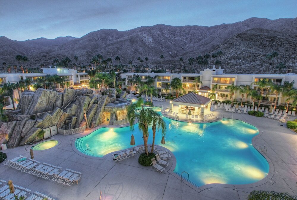 Фото Palm Canyon Resort